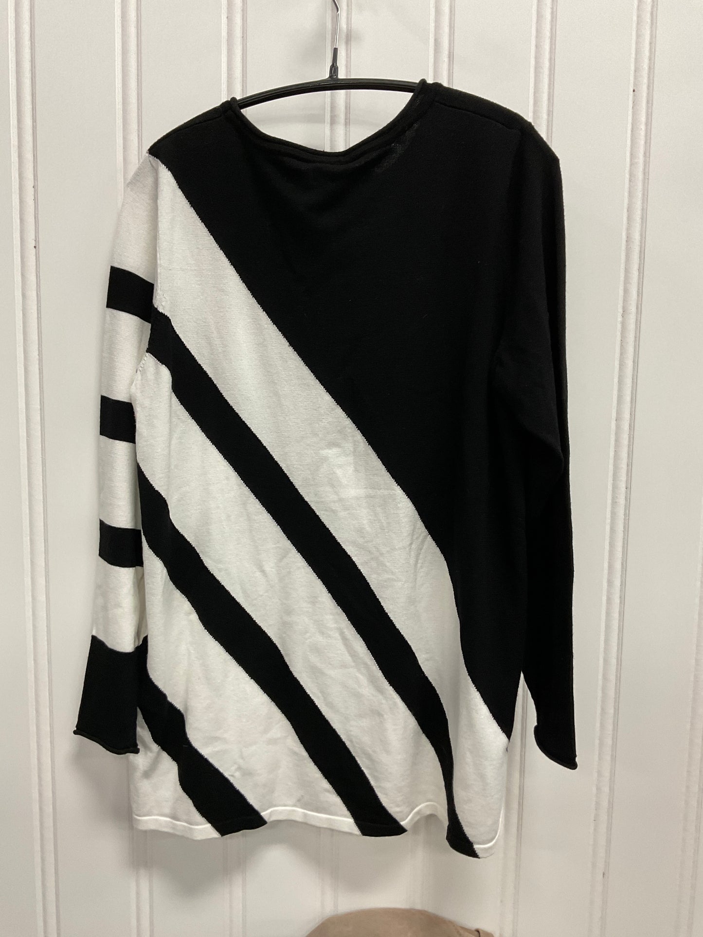 Sweater By Chicos In Black & Cream, Size: S