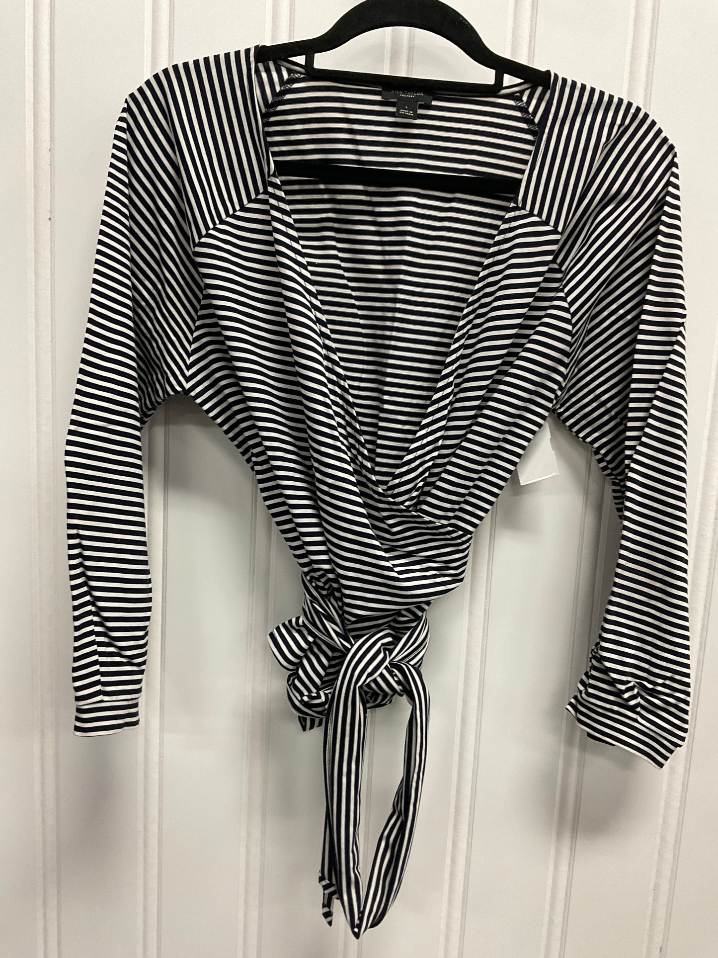 Top Long Sleeve By Ann Taylor In Striped Pattern, Size: L