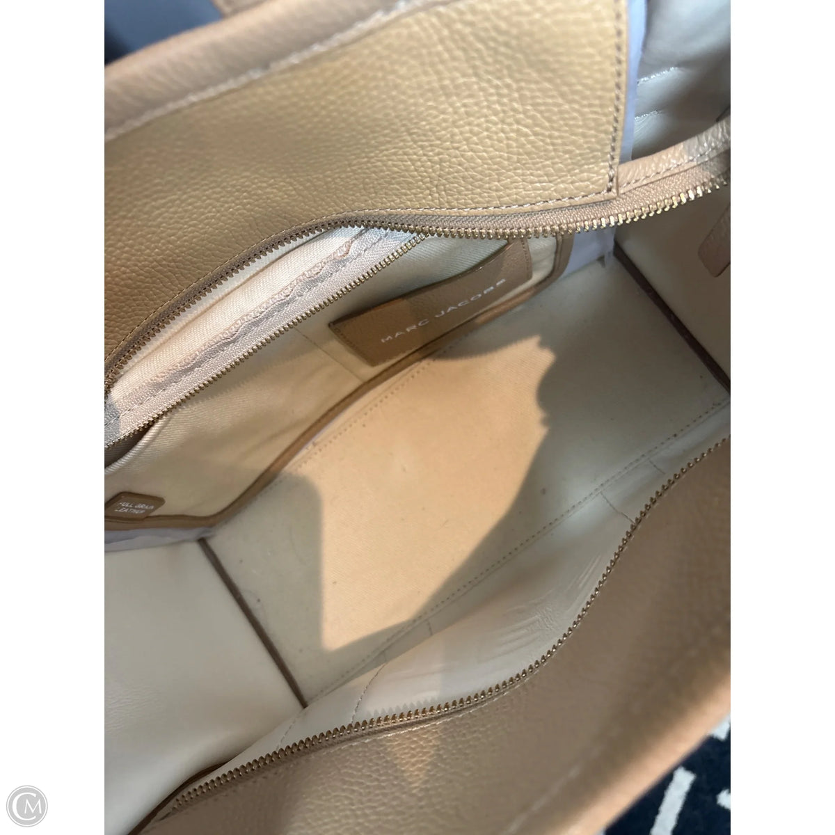 Tote Luxury Designer By Marc Jacobs, Size: Large