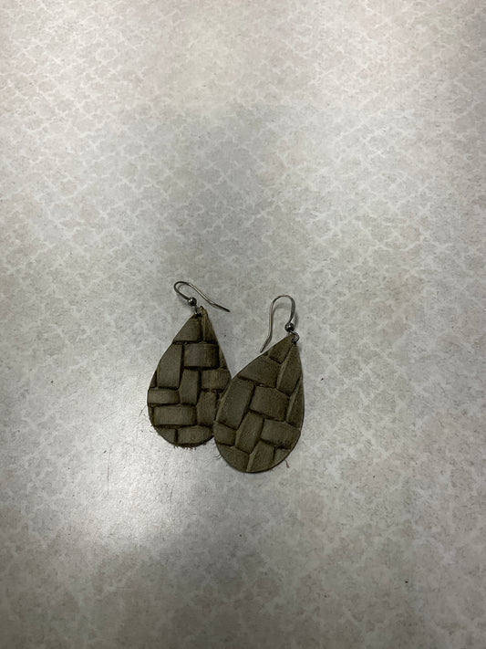 Earrings Other By Clothes Mentor In Multi, Size:02 Piece Set