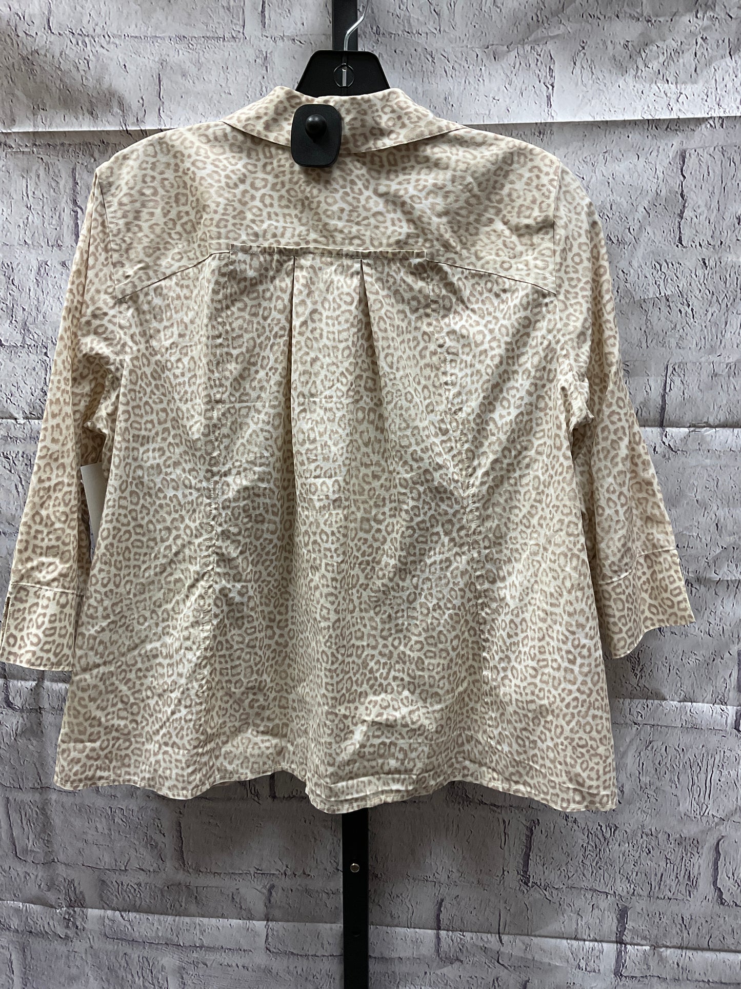 Top Long Sleeve By Chicos  Size: Petite  Medium