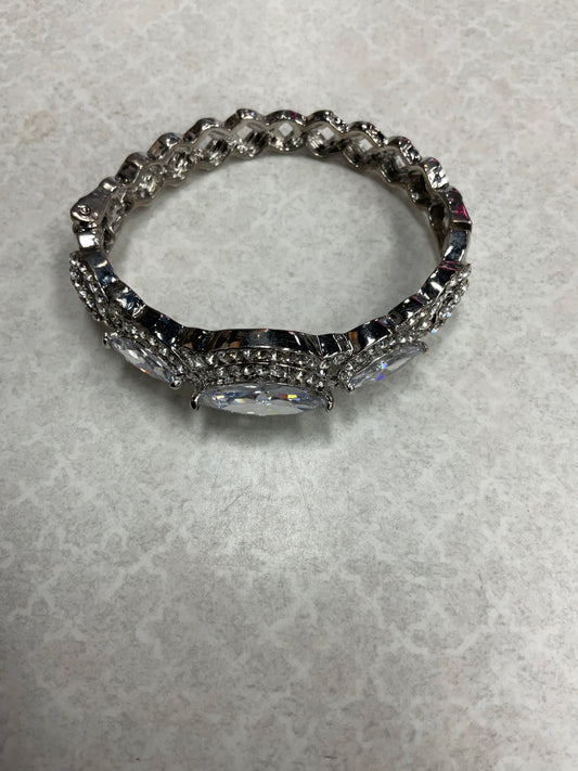 Bracelet Other By Clothes Mentor